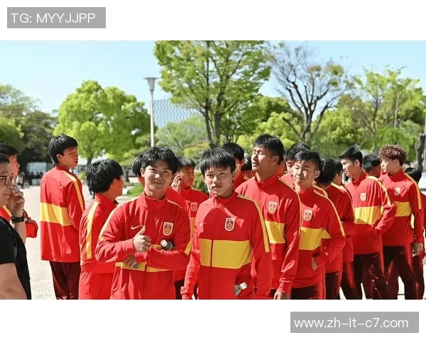 年仅二十岁足球新星不幸离世震惊体坛引发球迷深切哀悼 年仅二十岁足球新星不幸离世震惊体坛引发球迷深切哀悼